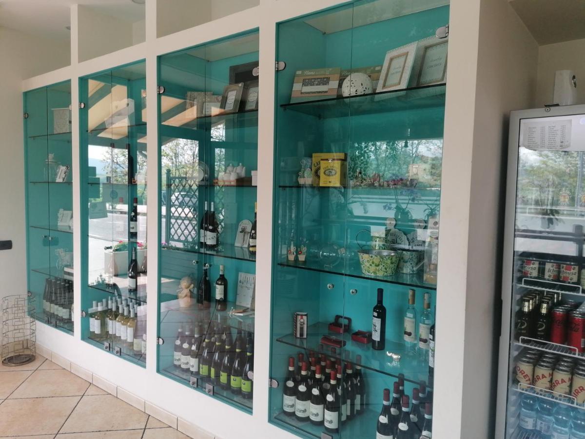 Albergo Le 2 Rose San Severino Marche Exterior photo
