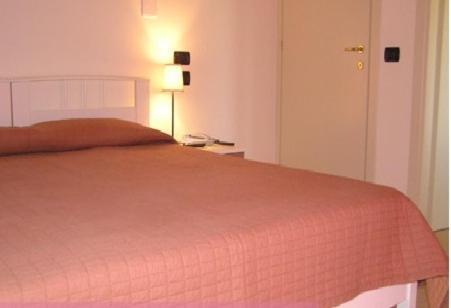 Albergo Le 2 Rose San Severino Marche Exterior photo