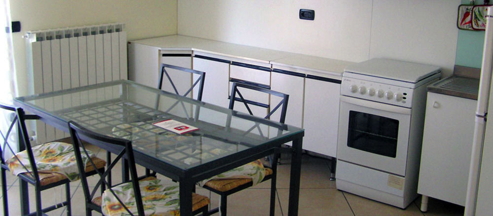 Albergo Le 2 Rose San Severino Marche Exterior photo